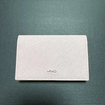 질스튜어트 핑크 합성 피혁 명함지갑