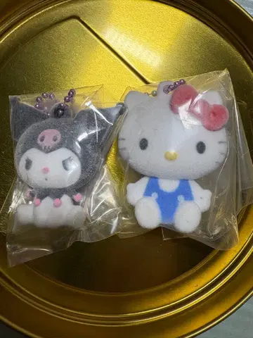 헬로키티 마이멜로디 키링 세트