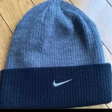 나이키 그레이/네이비 비니 리버서블 니트 모자