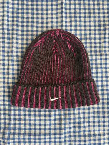 [ 레어 디자인 ] Nike 스트라이프 니트 모자 프리 사이즈 스트릿