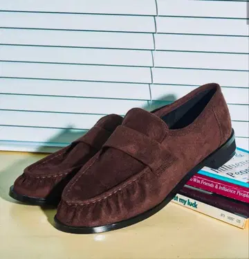 무신사 브라운 스웨이드 페니 로퍼 25.0 가격 인하 협상