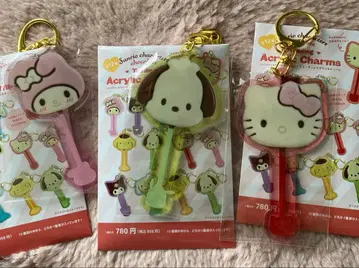 산리오 아크릴 키링 3개 세트 포차코 마이멜로디 키티