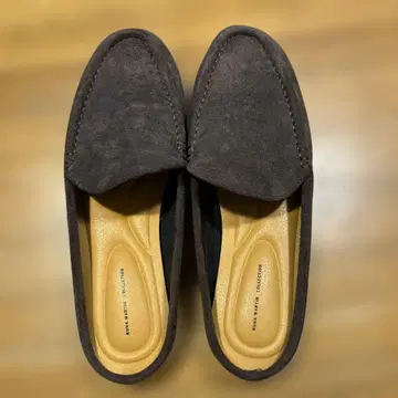 RUNAMARTIN COLLECTION 다크 브라운 스웨이드 로퍼