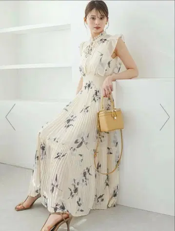 스나이델 SNIDEL Sustainable 20주년 프린트 원피스 P