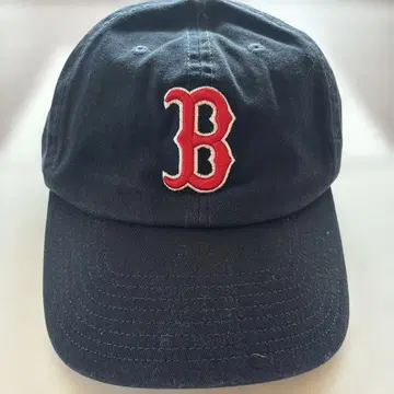 B 자수 네이비 야구 모자