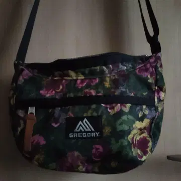 그레고리 GREGORY 정원 태피스트리 숄더백