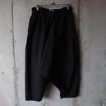 issey miyake 1325 블랙 하카마 폴리 와이드 팬츠