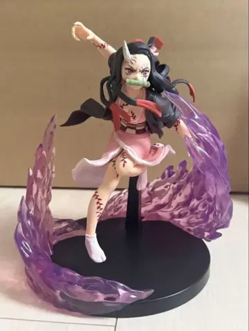 귀멸의 칼날 카마도 네즈코 귀화 진행 시 피규어 이펙트 포함