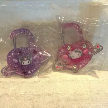 시크릿 카라비너 키티 쿠로미