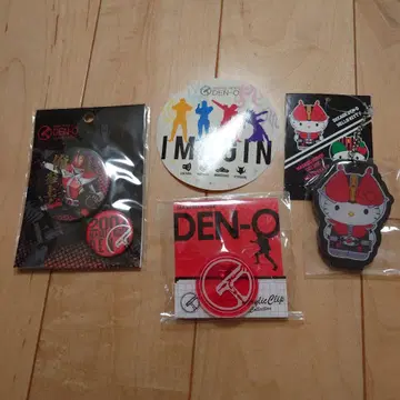 가면라이더 덴오 캔 배지 아크릴 클립 헬로키티 아크릴 스탠드