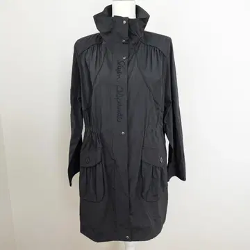 새상품급 TOPYS 토피즈 스프링 코트 블랙 자수 스탠드 카라