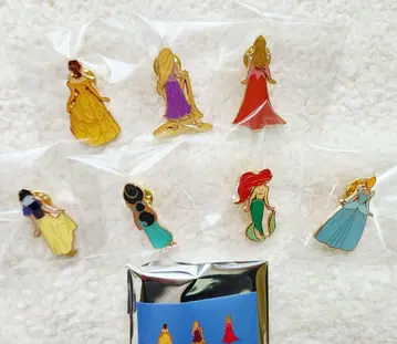 디즈니 프린세스 100주년 한정판 핀 배지 백뷰 핀즈 컴플리트