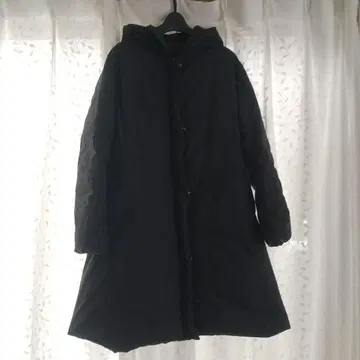 유니클로 롱 다운 자켓 블랙