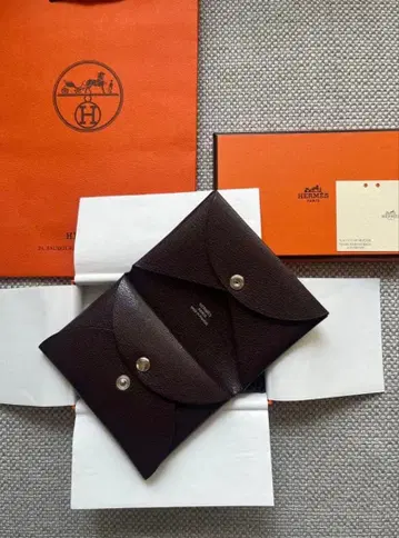 에르메스 칼비 듀오 컴팩트