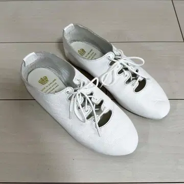 CROWN BEAMS 별주 플랫슈즈 발레 슈즈 빔즈 크라운