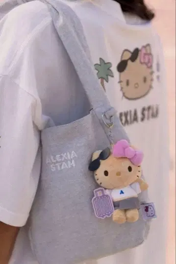 alexiastam 키티 콜라보 백