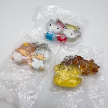 산리오 나카요시 드롭 참 가챠 키티 폼폼푸딩 키키라라