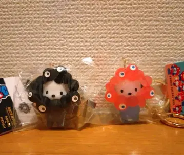 오사카 간사이 박람회 먀쿠먀쿠 산리오 나리키리 키링 블랙 클리어