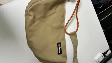 새상품 VAOPER 유틸리티 메신저 백 베이지 로프 스트랩