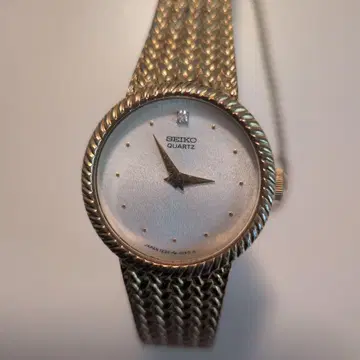 SEIKO 쿼츠 손목시계 골드