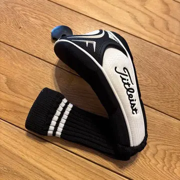 Titleist 골프헤드커버 블랙/화이트