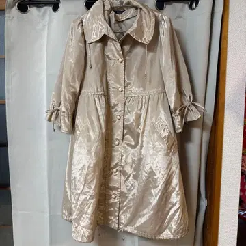 ROPE 베이지 새틴 트렌치코트