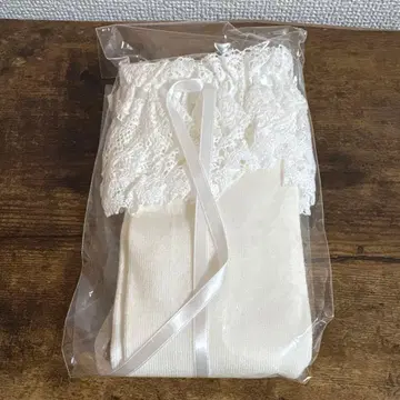 베이비더스타즈 샤인브라이트 리본 통과 레이스 하이삭스 시로