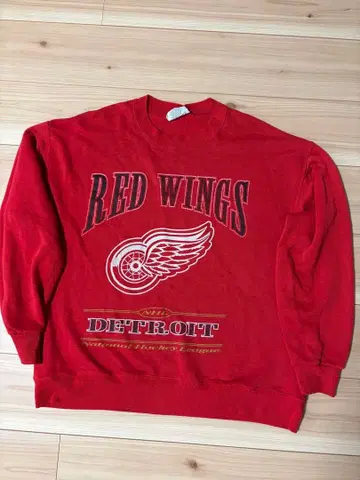 Lee 90s redwings 맨투맨