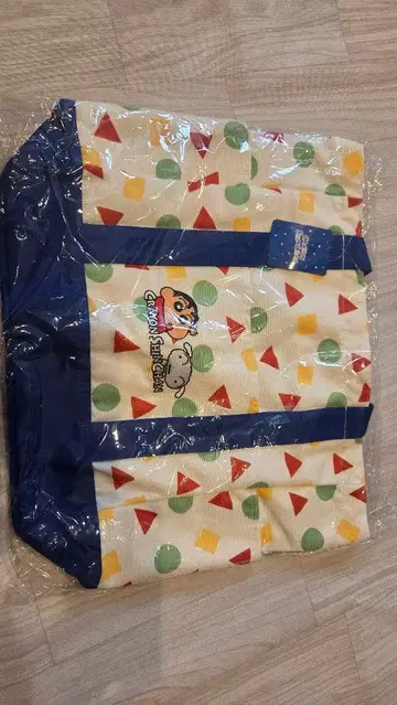 짱구는 못말려 토트백 미사용 미개봉 새상품