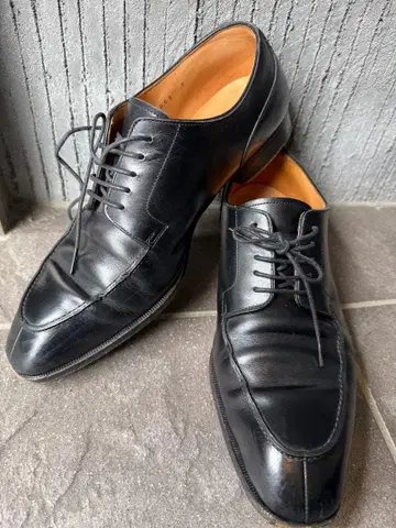 인터내셔널 갤러리 빔즈 V 칩 블랙 가죽 신발 밑창 중고