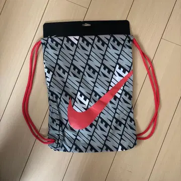 NIKE 드로우 스트링 백 실버/레드