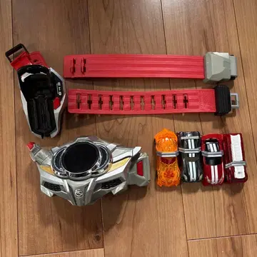 가면라이더 변신 벨트 세트. 바로 구매하시도록 이 가격으로 설정했습니다.