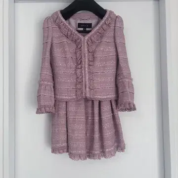 EPOCA 트위드 셋업