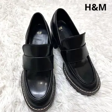 컨디션 최상 H&M 통굽 로퍼 블랙 23.5 블랙 에이치앤엠 펌프스