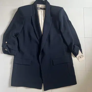 ZARA 네이비 테일러드 자켓