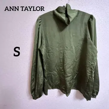 ANN TAYLOR 하이넥 긴팔 셔츠 새틴 소재 [ S ] 올리브 그린