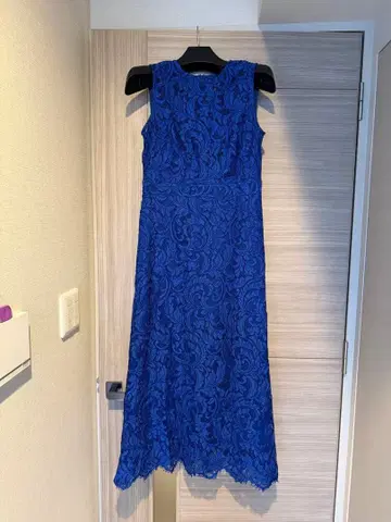 Grace Class 레이스 맥시 드레스 파란색 슬리브리스