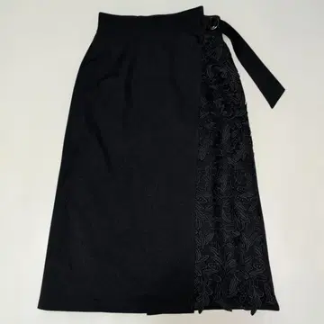 저스길리티 꽃 레이스 장식 스커트 0