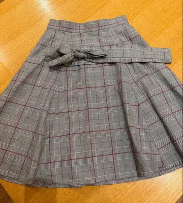 Apuweiser-riche 리본 벨트 부착 스커트