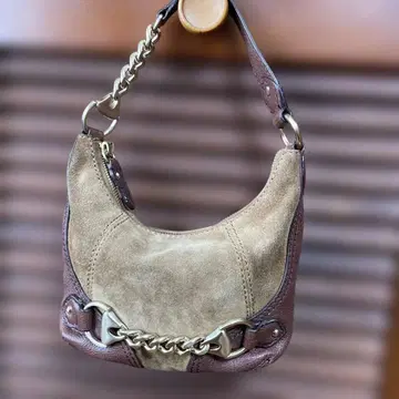 Michael Kors 스웨이드 핸드백