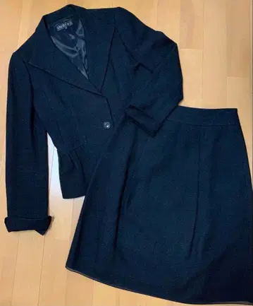 인디비 트위드 정장 세트