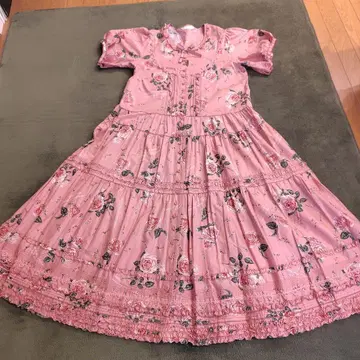 핑크하우스 장미 프린트 롱 원피스 프리 사이즈 색상 로즈