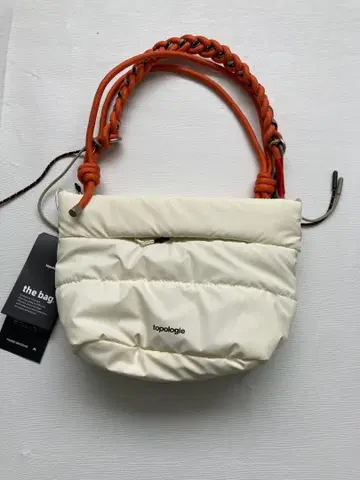 topologie 아이보리 숄더백