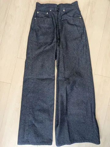 JOHN LAWRENCE SULLIVAN 와이드 레그 데님