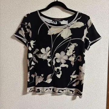 LEONARD 플라워 프린트 반팔 T셔츠