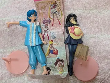 세일러문 미니 피규어 2체