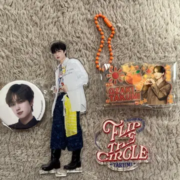 INI 오자키 타쿠미 아크릴 스탠드 가챠 캔뱃지