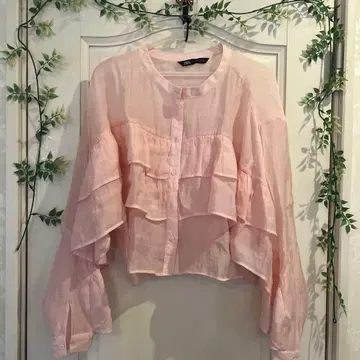 [ 새상품급 ] ZARA 프릴 디자인 핑크 셔츠 L