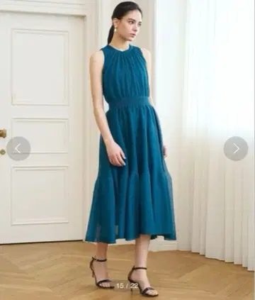 새상품급 ANAYI 아나이 시어 볼륨 니트 원피스 36 블루