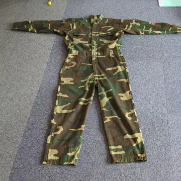 점프수트 카모플라쥬 얇은 소재